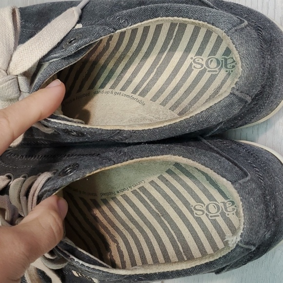 Taos Womens Star Canvas Sneakers shoes sz 8 - Picture 12 of 12